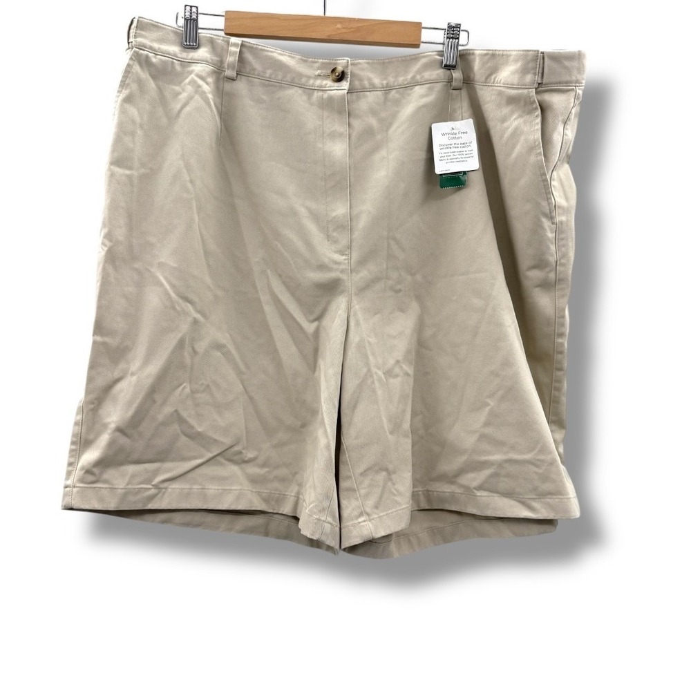 L.L. Bean‎ NWT Bayside Shorts Women's 24W High Rise 9 Inseam Khaki Casual